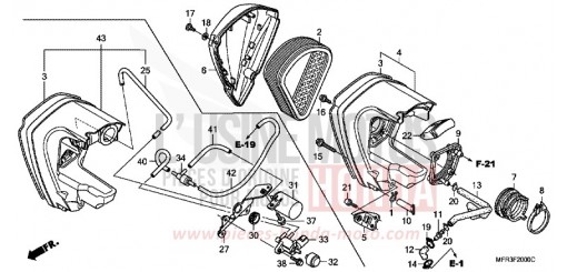 AIR CLEANER VT1300CXA de 2010